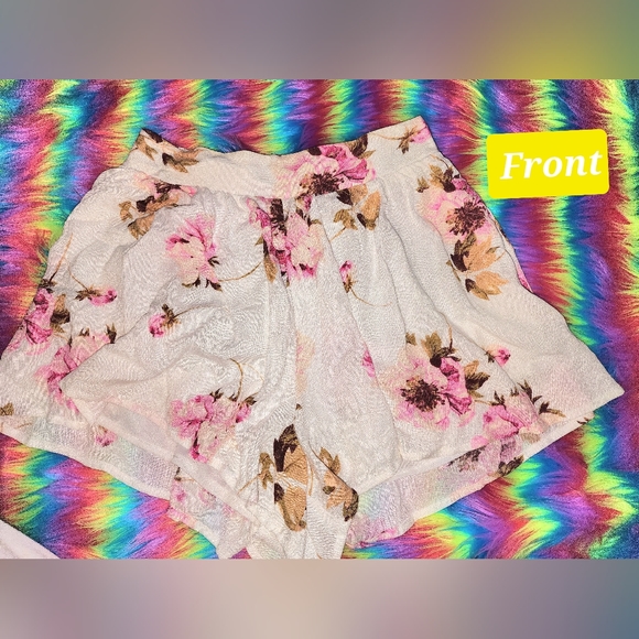 XS Windsor Pink and White Floral Shorts High Rise Waist - Picture 5 of 7
